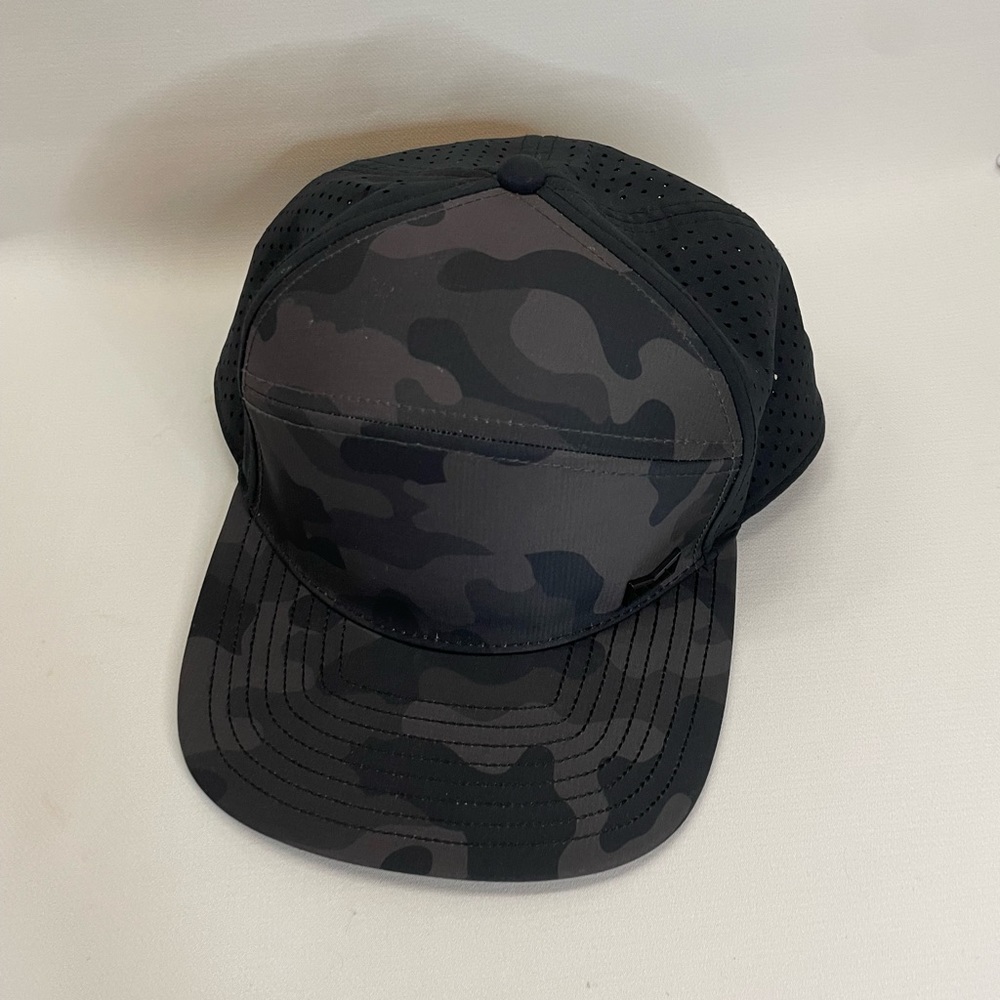2021 MELIN TRENCHES ICON HYDRO GOLF CAP BLACK CAMO CLASSIC